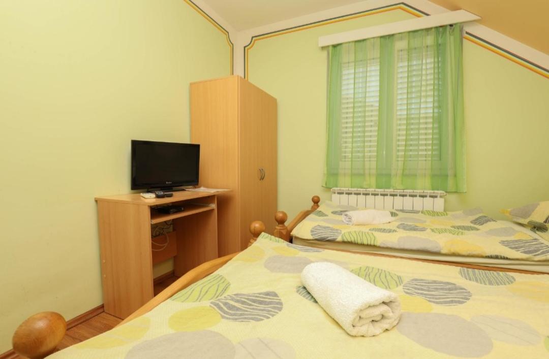 Rooms Odmaraliste Jablan Сень Экстерьер фото